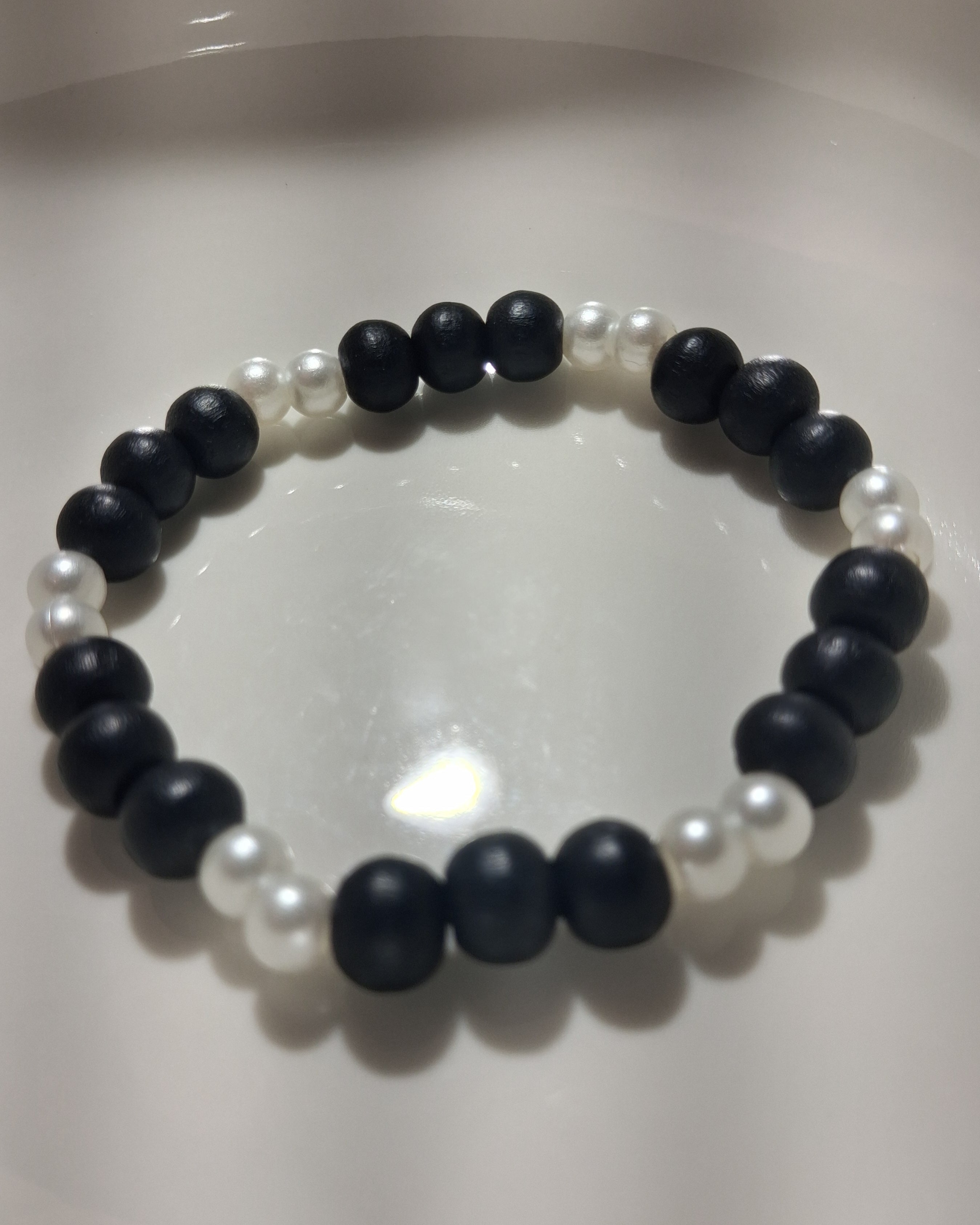 Black And White Pearl Bracelet